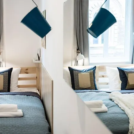 Cosy And Central With 4 Bedrooms And A/c * Budapešť