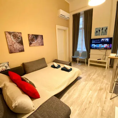 Center Cozy Akacfa Apartment Budapest