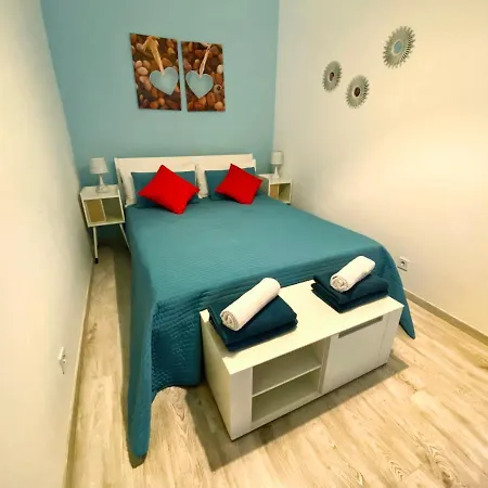 Center Cozy Akacfa