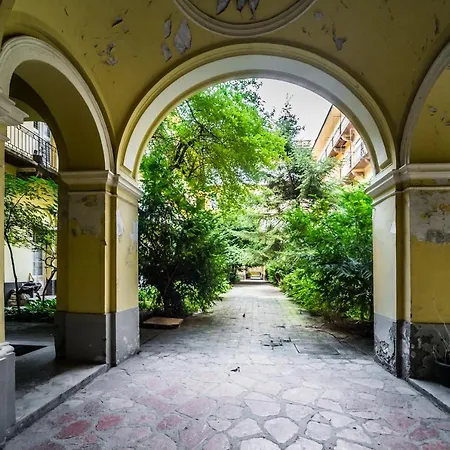 Appartamento Király 28 Fsz Center 2 Bedroom With Aircon *