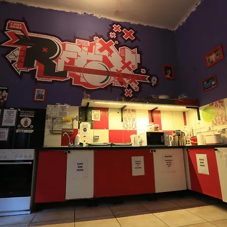 Hostal Retox Party
