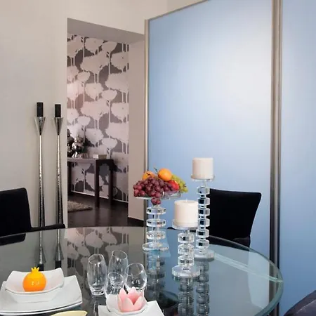 Luxury Paulay Street Apartman *