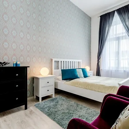 Luxury Paulay Street Apartman Budapest