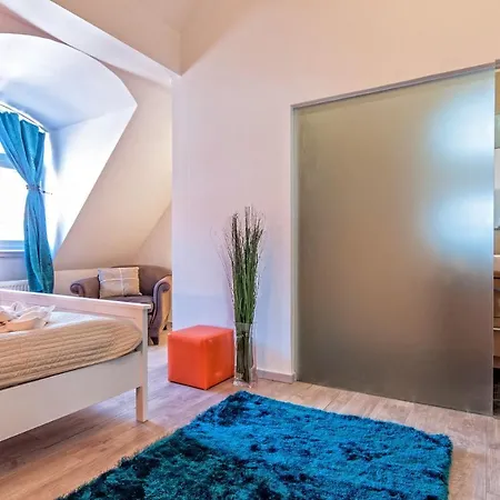 Luxury Paulay Street Apartman