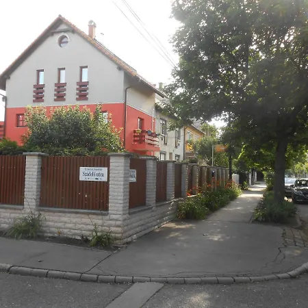 Aranyeső Csorbai Vendégház 2*