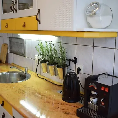 Cosy Just Next To Parliament Apartment Budapest