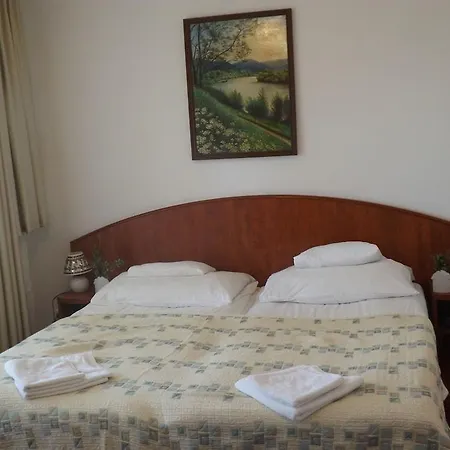 Helios 3* Budapest