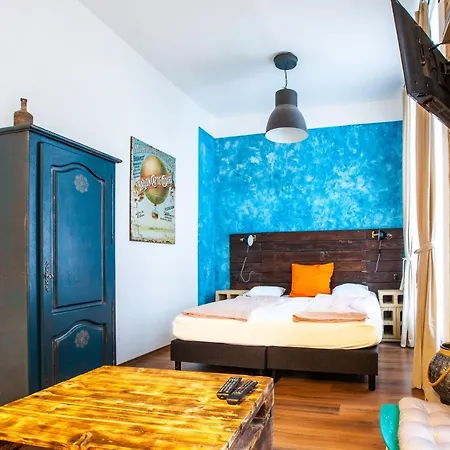 Lägenhetshotell Hedonist 3*