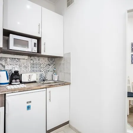 Bpr Shiny Deluxe Apartmán