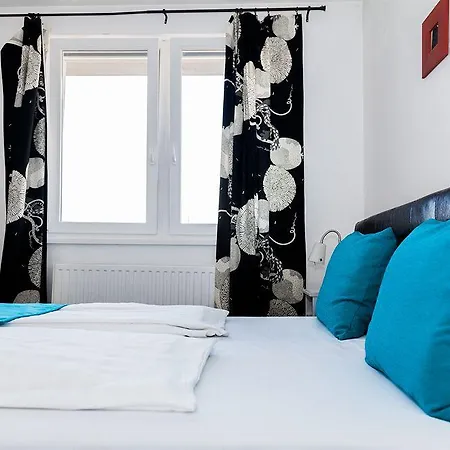 Locust Tree Hotel Budapest