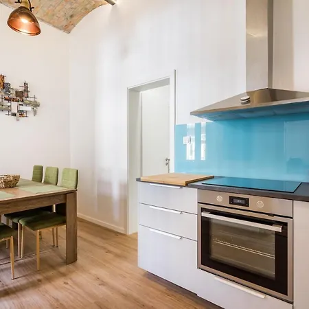 Apartamento Bpr Stylish Vagabond With Ac Budapest