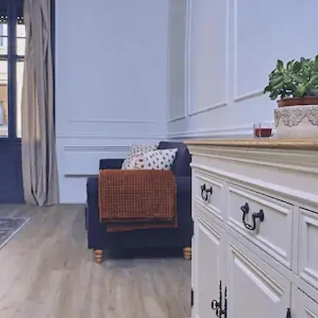 Dfive New Stylish Lux At The Centre Apartment