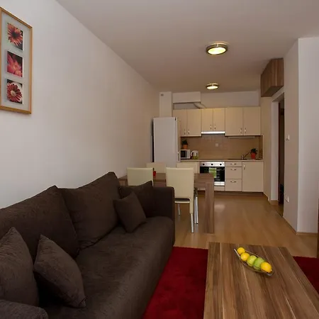 Vivaldi Aparthotel *