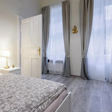 Apartament Goldcentral - Stylish - Wine Tasting Access *