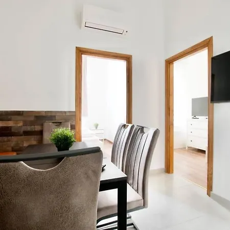 Premium By Hi5 - 3 Bedroom Appartamento