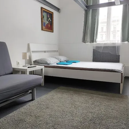 Sleepover Center Guestrooms 3* Boedapest