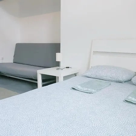 Sleepover Center Guestrooms Πανσιόν 3*