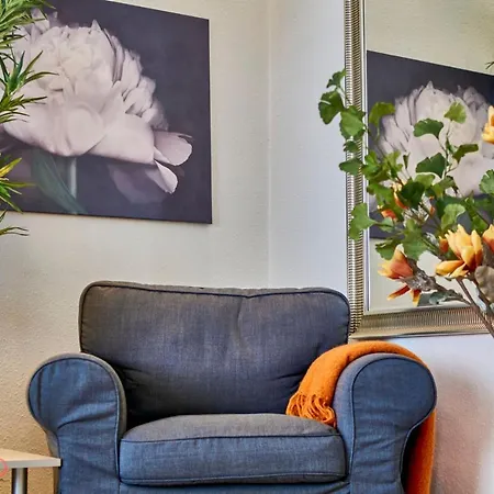 M52 - Hostaid Apartament *