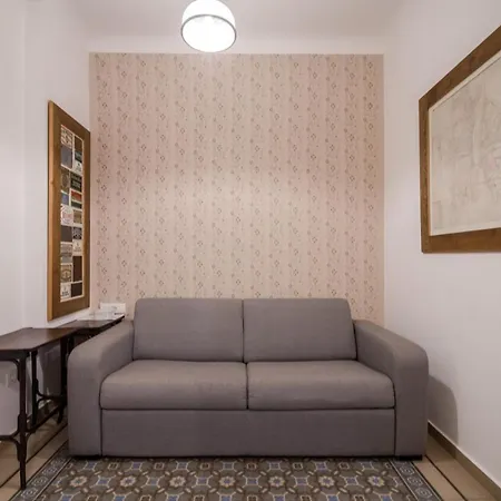 Bpr Kiraly Street Nest With A/c *