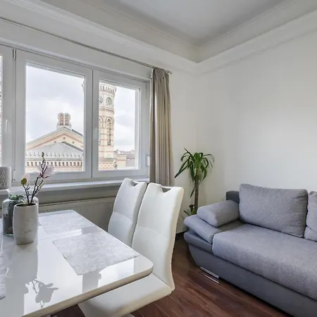 Apartment Breathless Panorama Synagogue Elegant Attic Free Parking Reservation Needed *