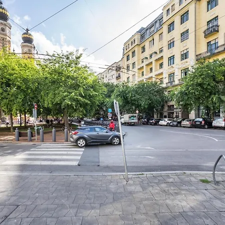 Breathless Panorama Synagogue Elegant Attic Free Parking Reservation Needed Apartment