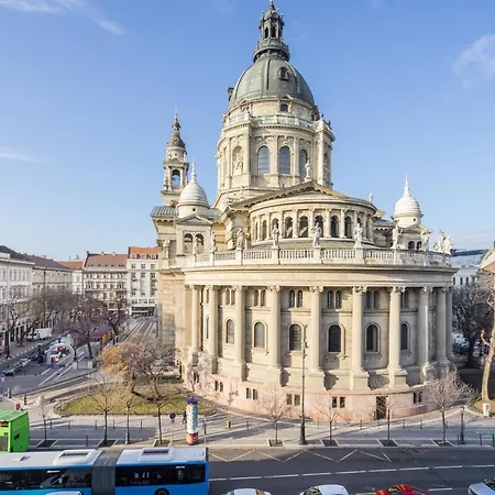 Luxury Basilika Breathless View-need Reservation For Free Parking * Budapest