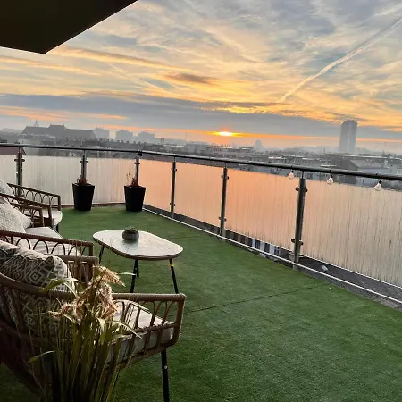 Downtown Penthouse Lejlighed