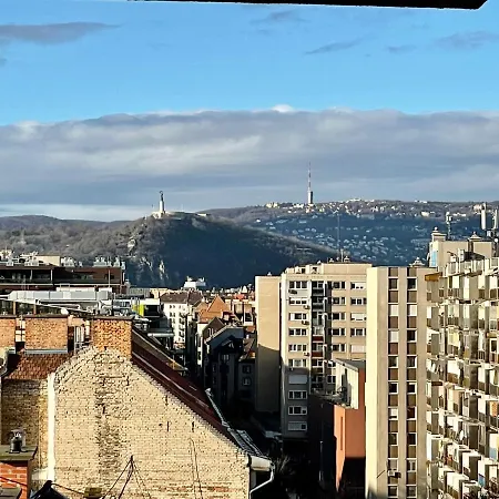 Downtown Penthouse Lejlighed