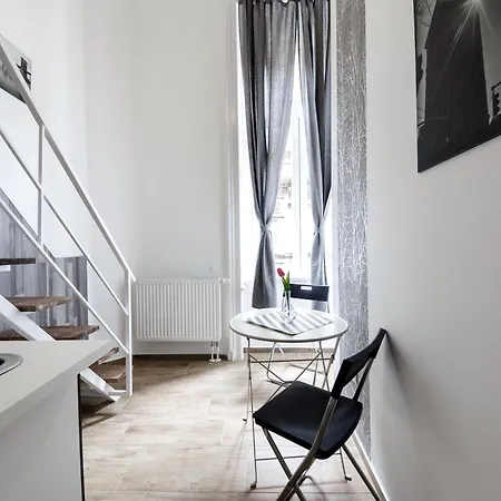 Rio's Stylish Flats Apartment Budapest