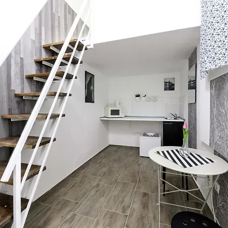 Rio's Stylish Flats * Budapest