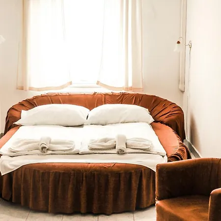 Timon 3* Budapeszt