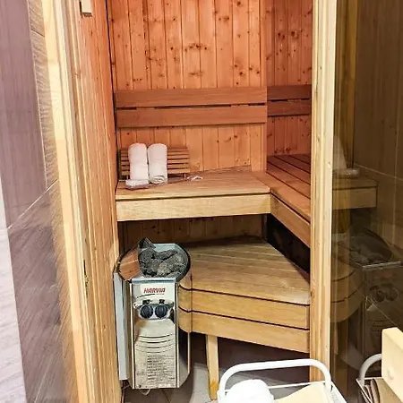 Downtown Designer Apt W Private Spa, Cinema, Balcony, Prime District V Apartment Budapest