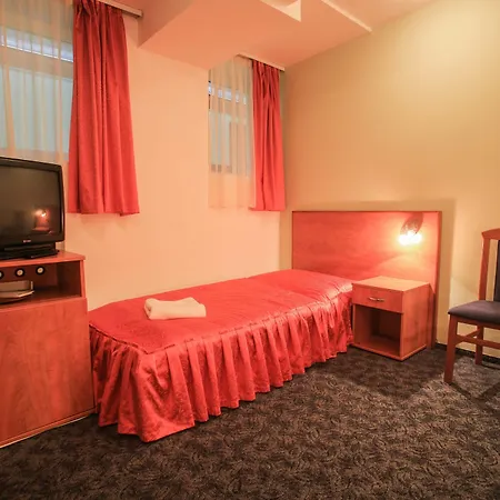 Easy Star Hotel 3*