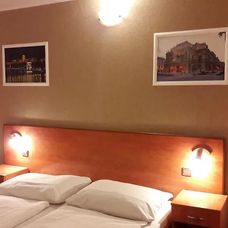 Hotel Easy Star 3*