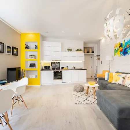 Apartment Bpr Lavish In Downtown Budapest