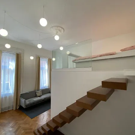 Karolina's Nyugati Budapest