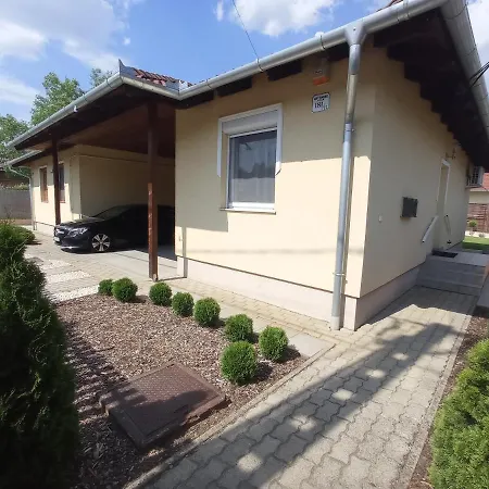 Appartement Airport *