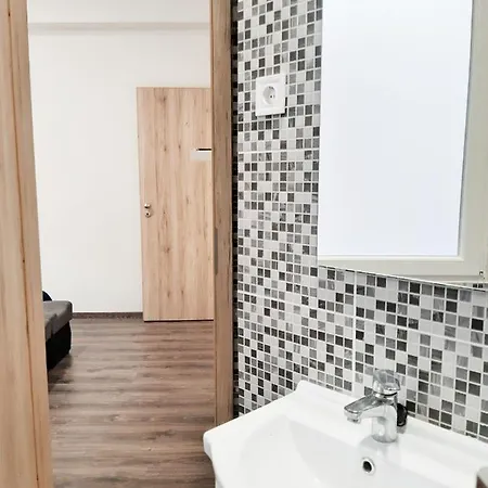 For Long-term, Budget! Purple Peach Homestay Budapest