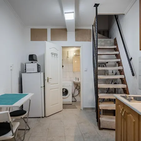 Bpr Simply Azure Apartament *