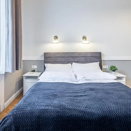Luxurious At Center