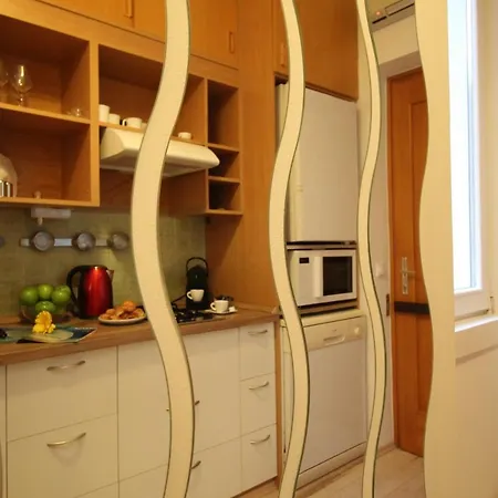Amber Dream Apartment *