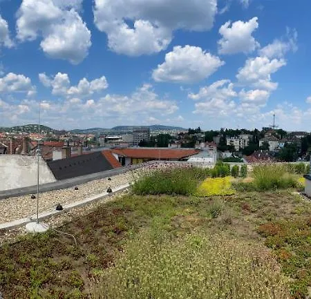 Apartament Hillside *