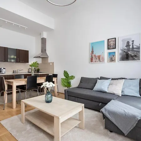 Apartment Ace Of Spades Gozsdu Budapest