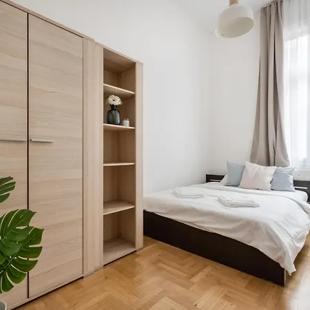 Ace Of Spades Gozsdu Apartment Budapest