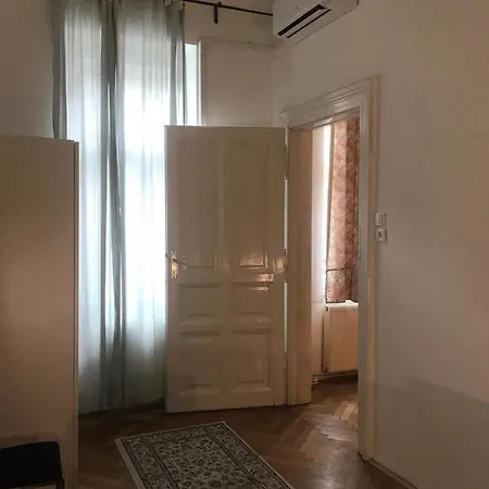Apartment Ac With Free Parking At Acacia St, Center Budapest