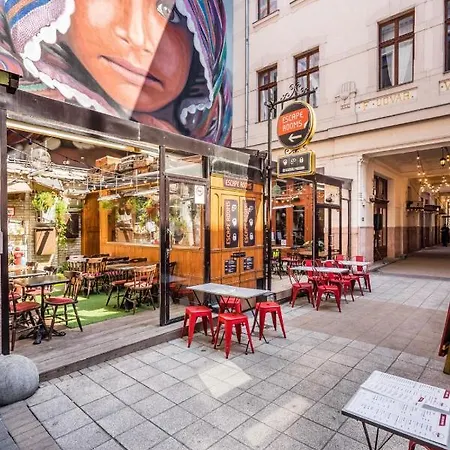 Apartment Ace Of Spades Gozsdu Budapest