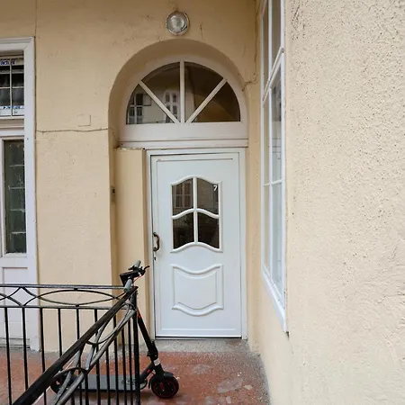 Chain Bridge Center Dorothea Appartement *