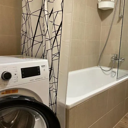 Lovely 1-bedroom At Heart Of Budapest