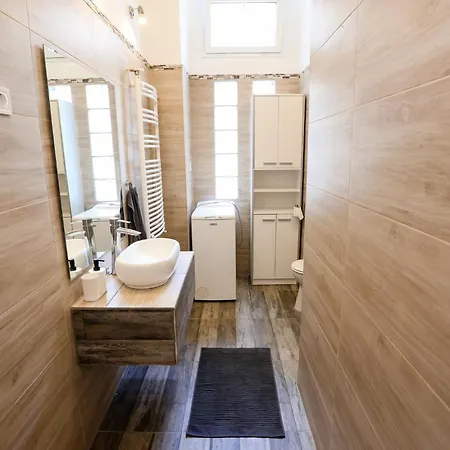 Appartement Chain Bridge Center Dorothea
