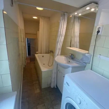 Ac With Free Parking At Acacia St, Center Budapest